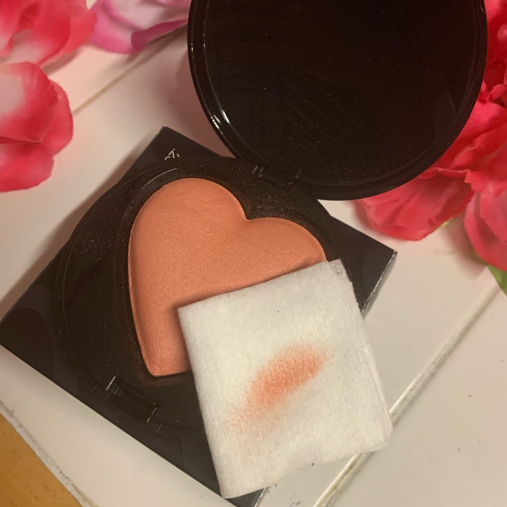 Kind Heart Baked Cheek Powder Limited Edition